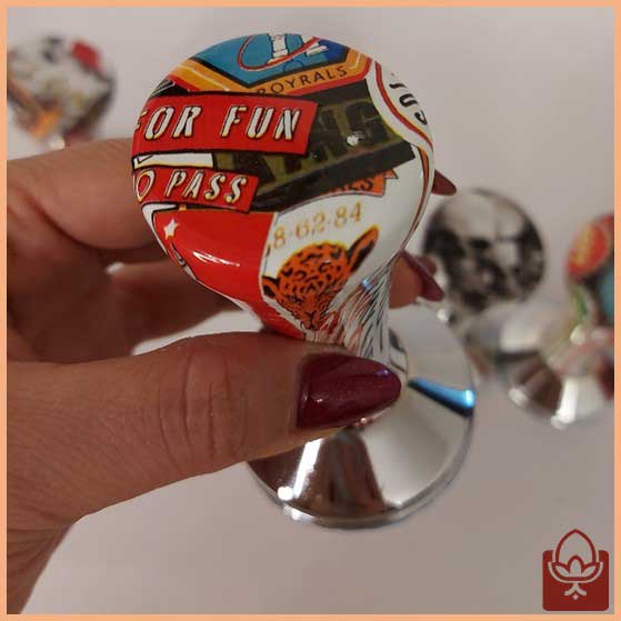 تمپر اسپرسو تمام فلزی قرمز مدل TP-02 – کف طرحدار