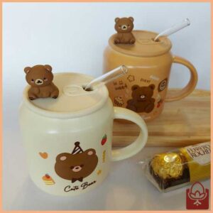 ماگ فانتزی خرسی مدل Cute Bear – درب سیلیکونی و نی شیشه‌ای | ماگ دخترانه فانتزی